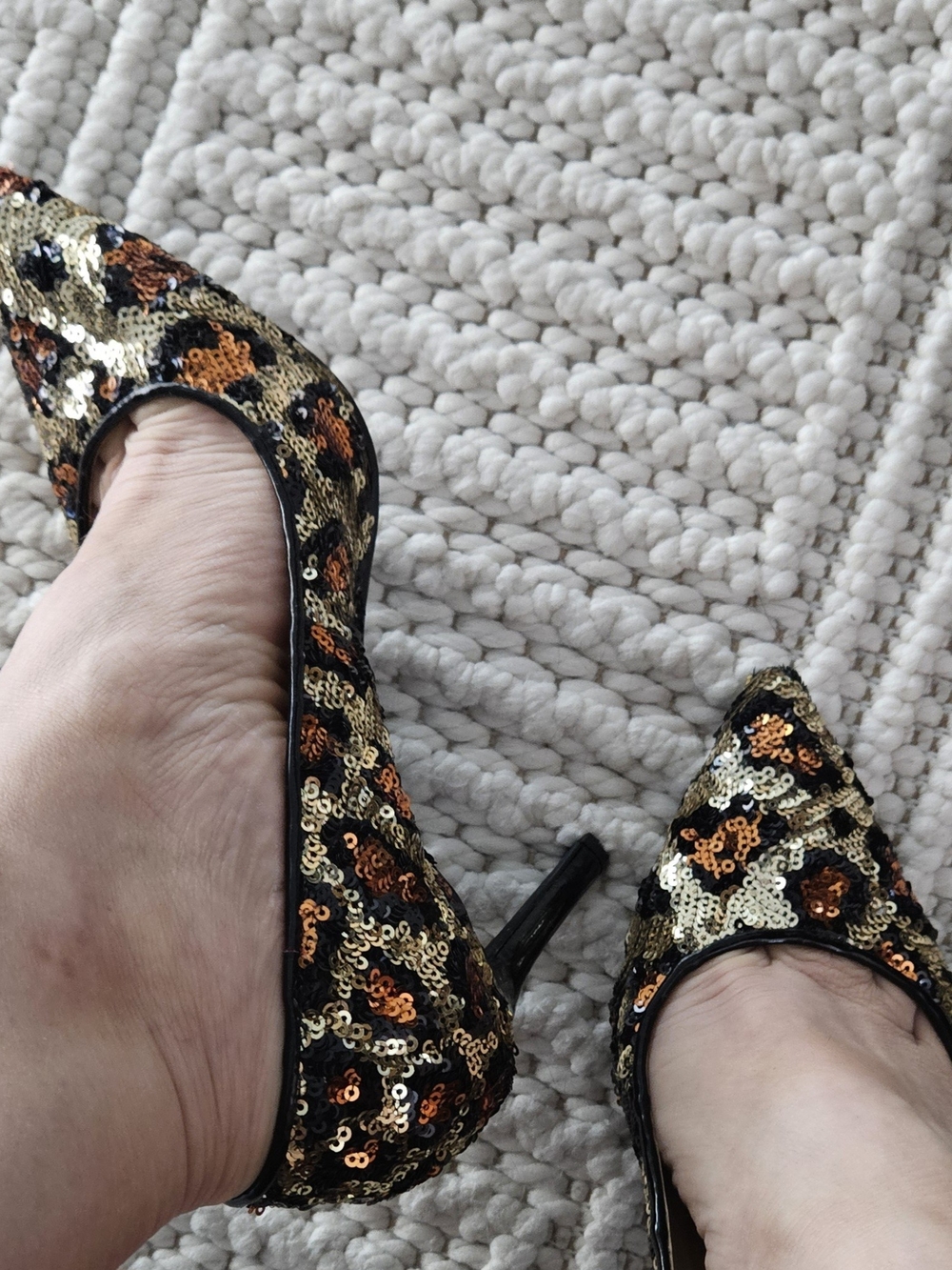 Jessica Simpson Black Gold Copper Sequin Pointed-toe Pumps - Picture 2 of 14